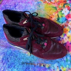 Geox Amphibiox Waterproof Sneakers Size 10 US, 41.5 EU Burgundy